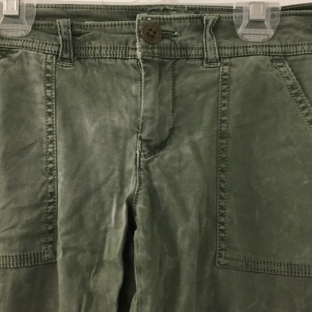 Olive green cargo-type pants - Picture 2 of 7